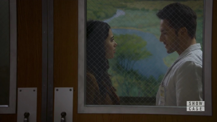VampireDiariesworld-dot-nl_RoswellNewMexico1x01-0614.jpg