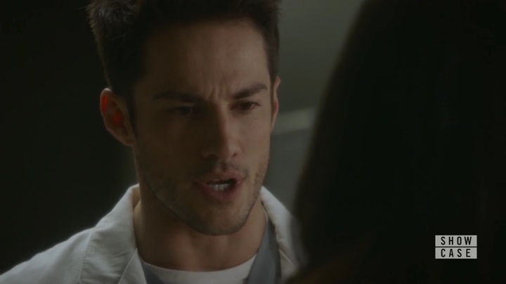 VampireDiariesworld-dot-nl_RoswellNewMexico1x01-0631.jpg