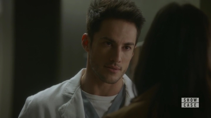 VampireDiariesworld-dot-nl_RoswellNewMexico1x01-0647.jpg