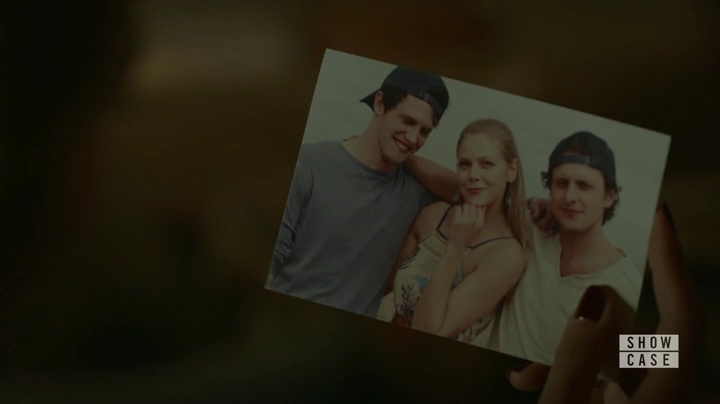VampireDiariesworld-dot-nl_RoswellNewMexico1x01-1203.jpg