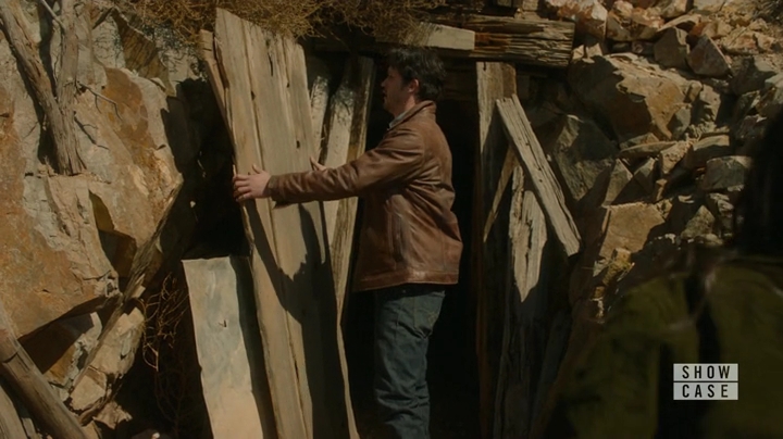 VampireDiariesworld-dot-nl_RoswellNewMexico1x01-1812.jpg