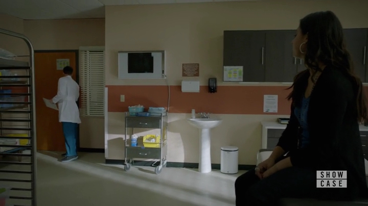 VampireDiariesWorld-dot-nl_RoswellNewMexico1x02-0774.jpg