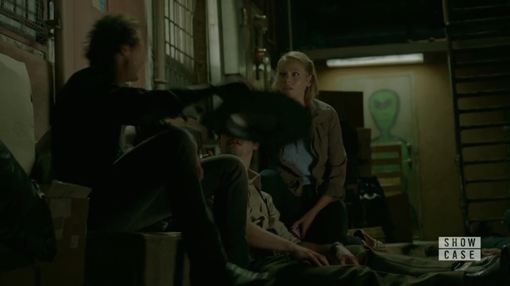 VampireDiariesWorld-dot-nl_RoswellNewMexico1x02-2010.jpg