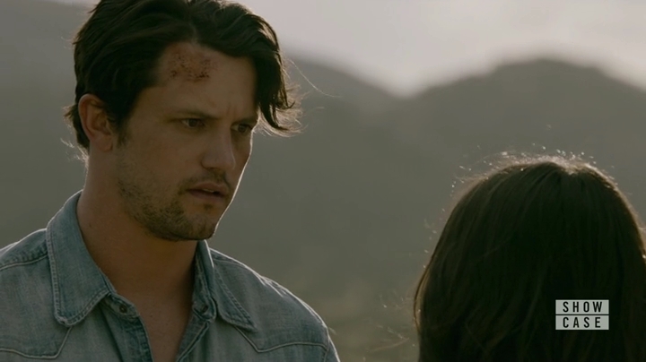 VampireDiariesWorld-dot-nl_RoswellNewMexico1x02-2140.jpg