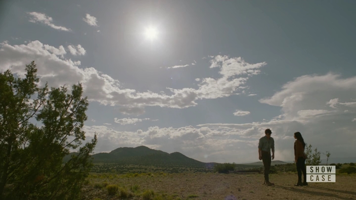 VampireDiariesWorld-dot-nl_RoswellNewMexico1x02-2148.jpg