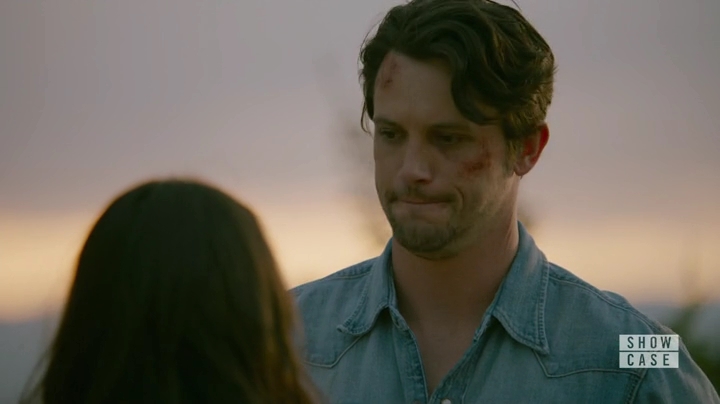 VampireDiariesWorld-dot-nl_RoswellNewMexico1x02-2202.jpg