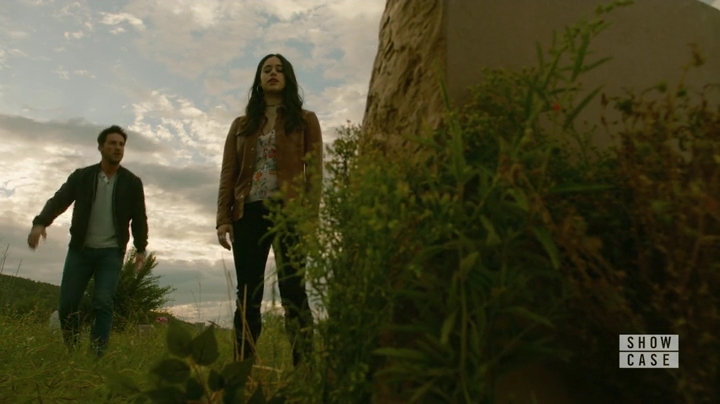 VampireDiariesWorld-dot-nl_RoswellNewMexico1x02-2459.jpg