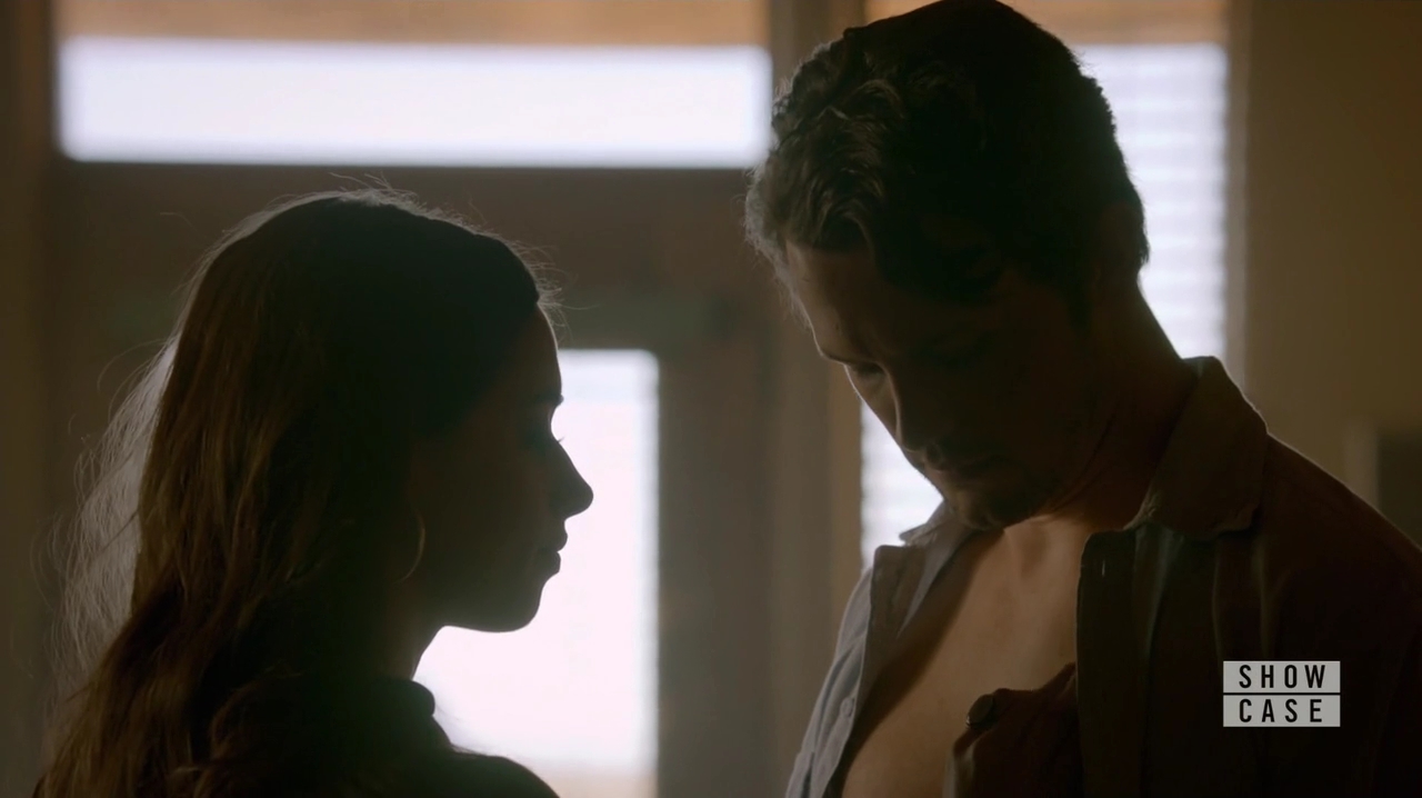 VampireDiariesWorld-dot-nl_RoswellNewMexico1x03-0180.jpg