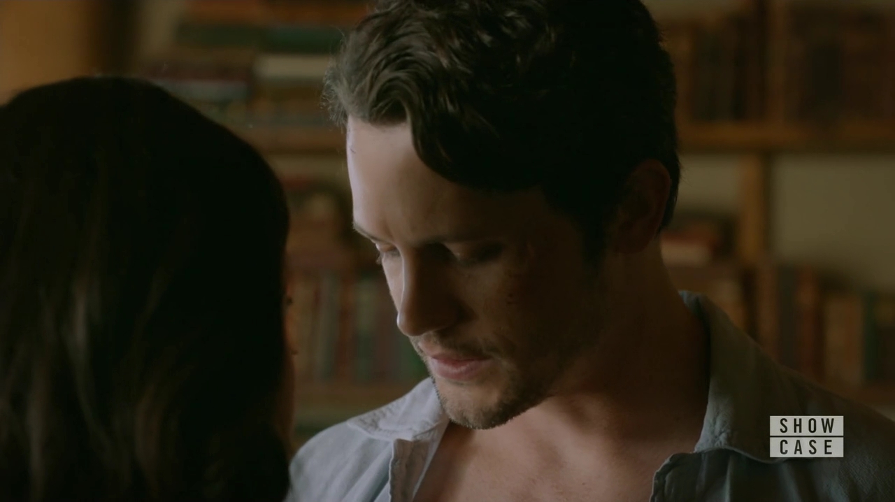 VampireDiariesWorld-dot-nl_RoswellNewMexico1x03-0193.jpg
