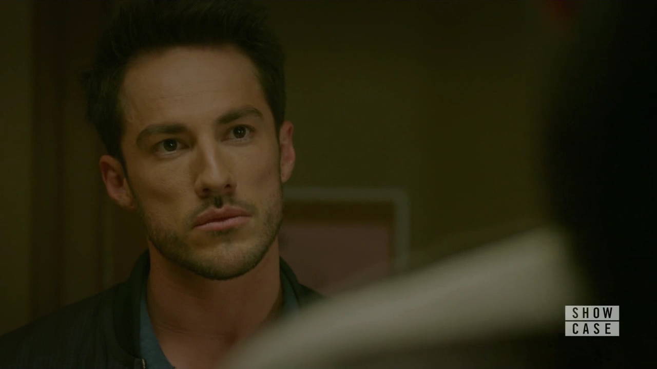 VampireDiariesWorld-dot-nl_RoswellNewMexico1x03-0819.jpg