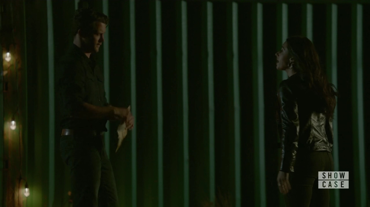 VampireDiariesWorld-dot-nl_RoswellNewMexico1x03-1718.jpg