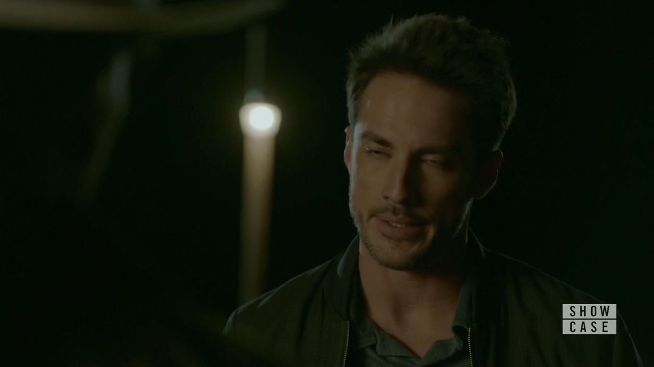 VampireDiariesWorld-dot-nl_RoswellNewMexico1x03-1749.jpg