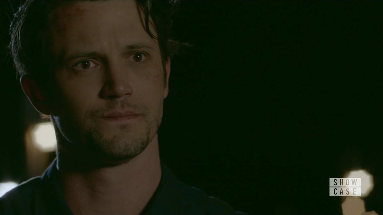VampireDiariesWorld-dot-nl_RoswellNewMexico1x03-1996.jpg