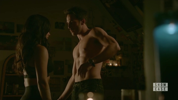VampireDiariesWorld-dot-nl_RoswellNewMexico1x04-1797.jpg