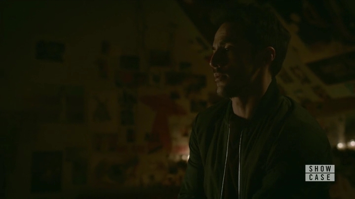 VampireDiariesWorld-dot-nl_RoswellNewMexico1x04-1908.jpg