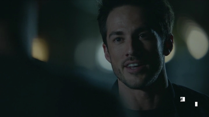 VampireDiariesWorld-dot-nl_RoswellNewMexico1x04-2003.jpg