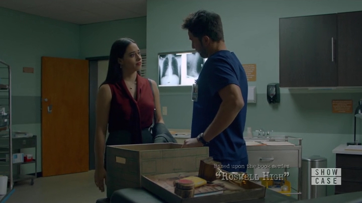 VampireDiariesWorld-dot-nl_RoswellNewMexico1x05-0203.jpg