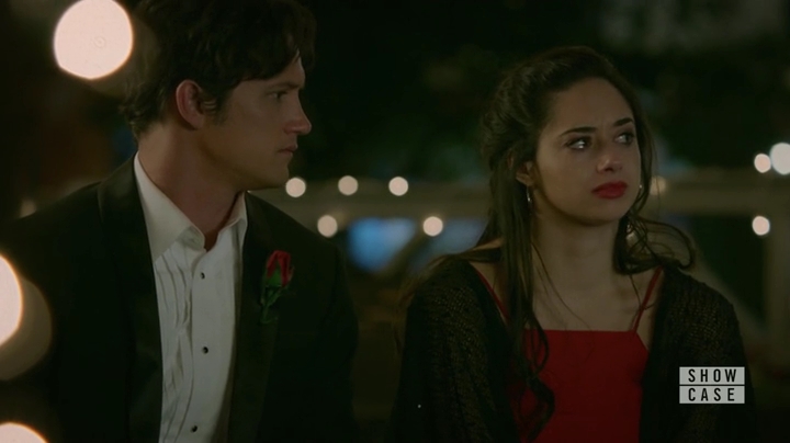 Charmed-Online-dot-nl_RoswellNewMexico1x06-0967.jpg Charmed-Online-dot-nl_RoswellNewMexico1x06-0967.jpg