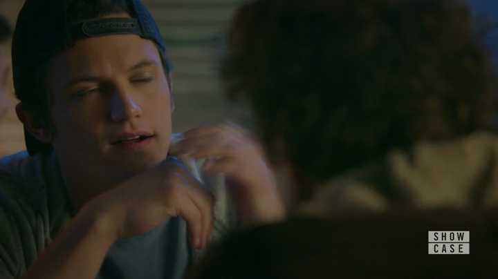Charmed-Online-dot-nl_RoswellNewMexico1x06-1309.jpg