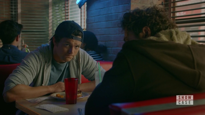 Charmed-Online-dot-nl_RoswellNewMexico1x06-1357.jpg Charmed-Online-dot-nl_RoswellNewMexico1x06-1357.jpg