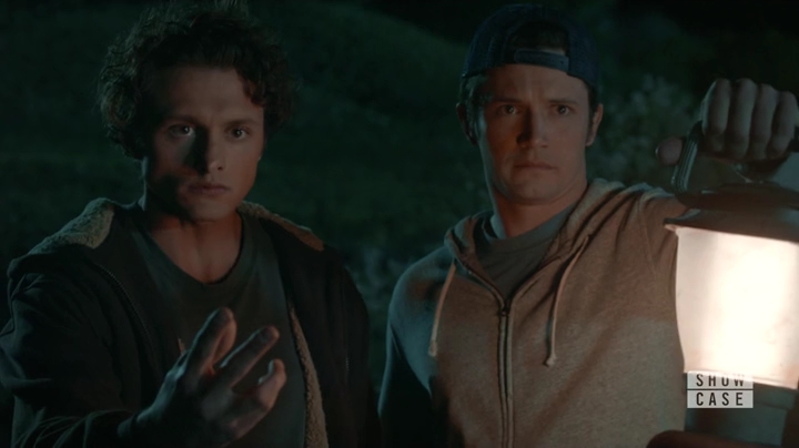 Charmed-Online-dot-nl_RoswellNewMexico1x06-2062.jpg