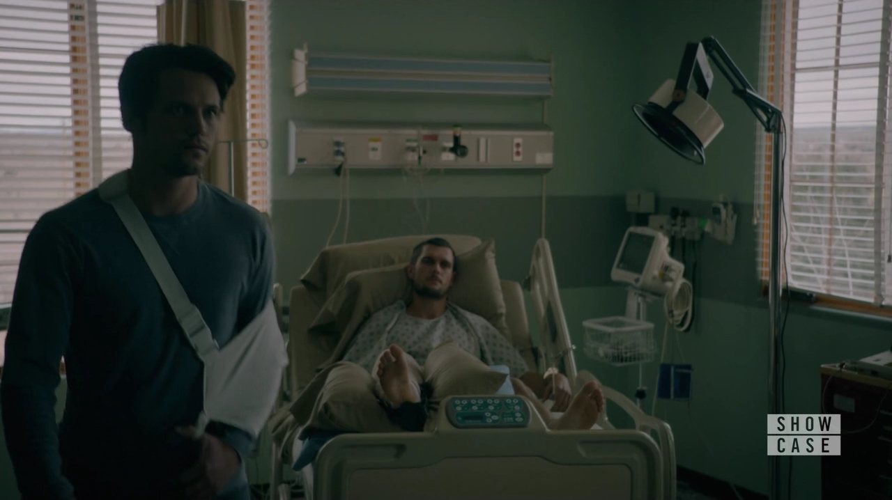 VampireDiariesWorld-dot-nl_RoswellNewMexico1x07-0823.jpg