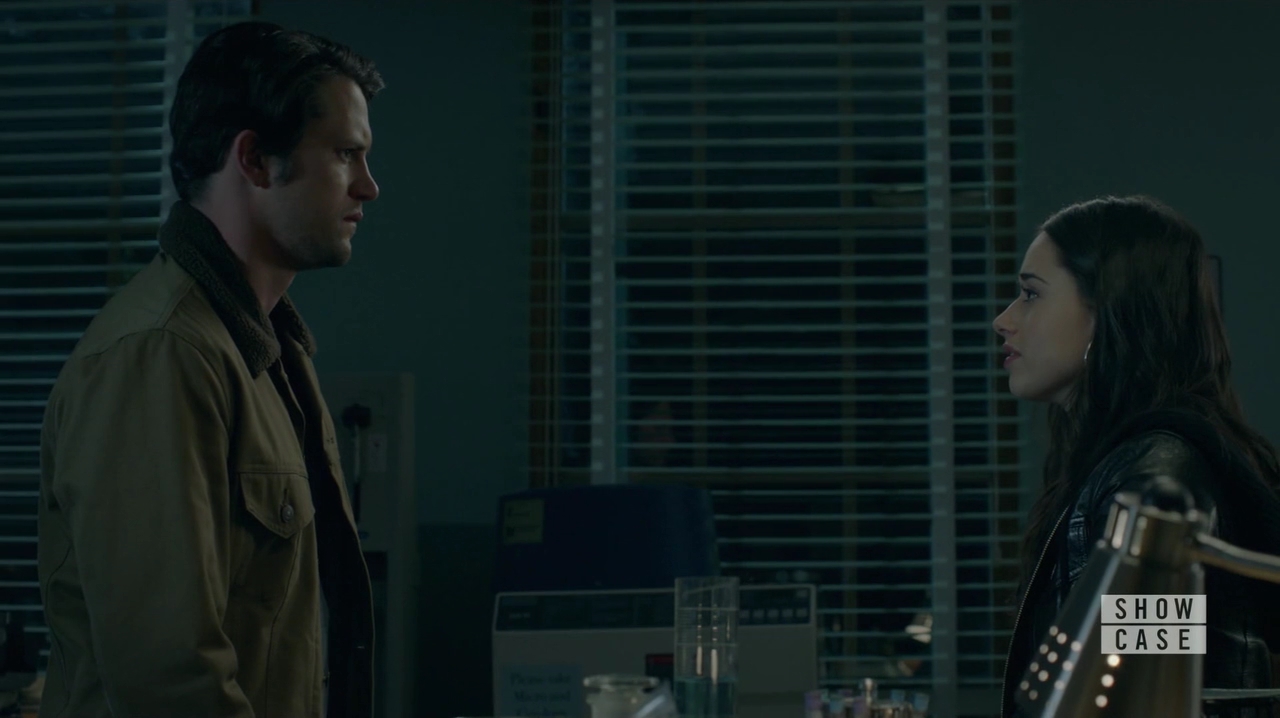 VampireDiariesWorld-dot-nl_RoswellNewMexico1x07-1882.jpg