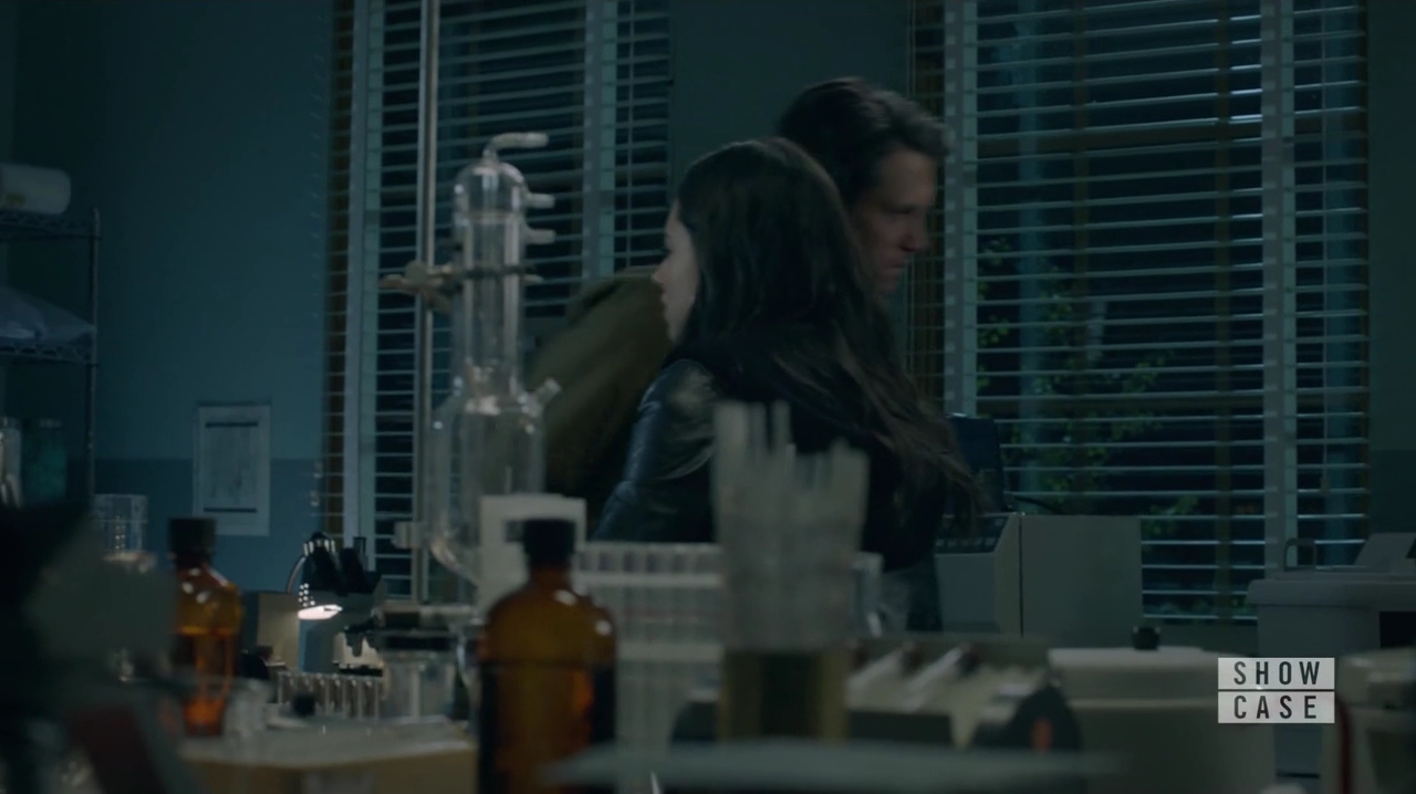 VampireDiariesWorld-dot-nl_RoswellNewMexico1x07-1901.jpg