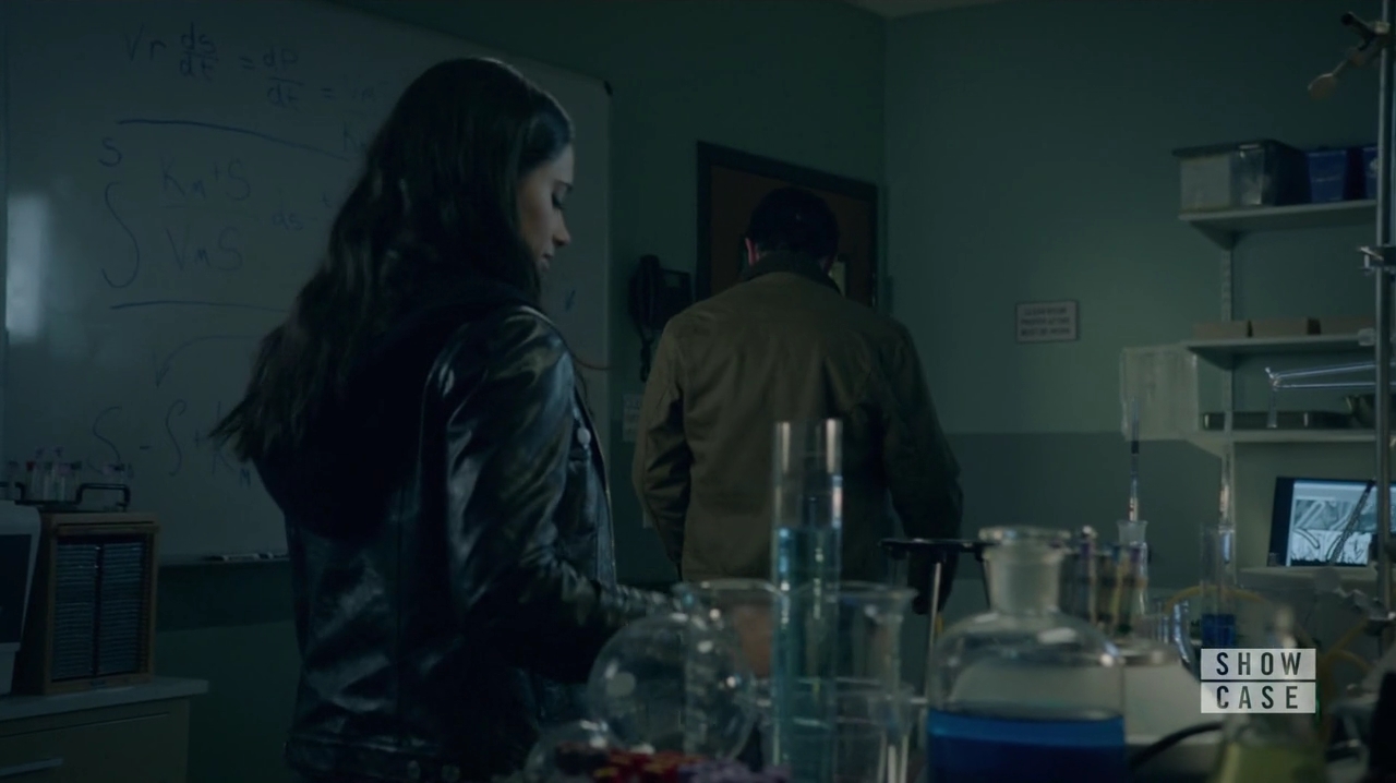VampireDiariesWorld-dot-nl_RoswellNewMexico1x07-1903.jpg