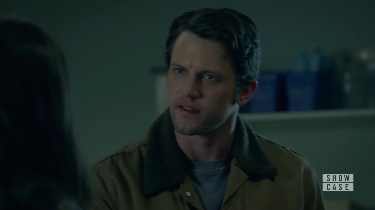 VampireDiariesWorld-dot-nl_RoswellNewMexico1x07-1941.jpg