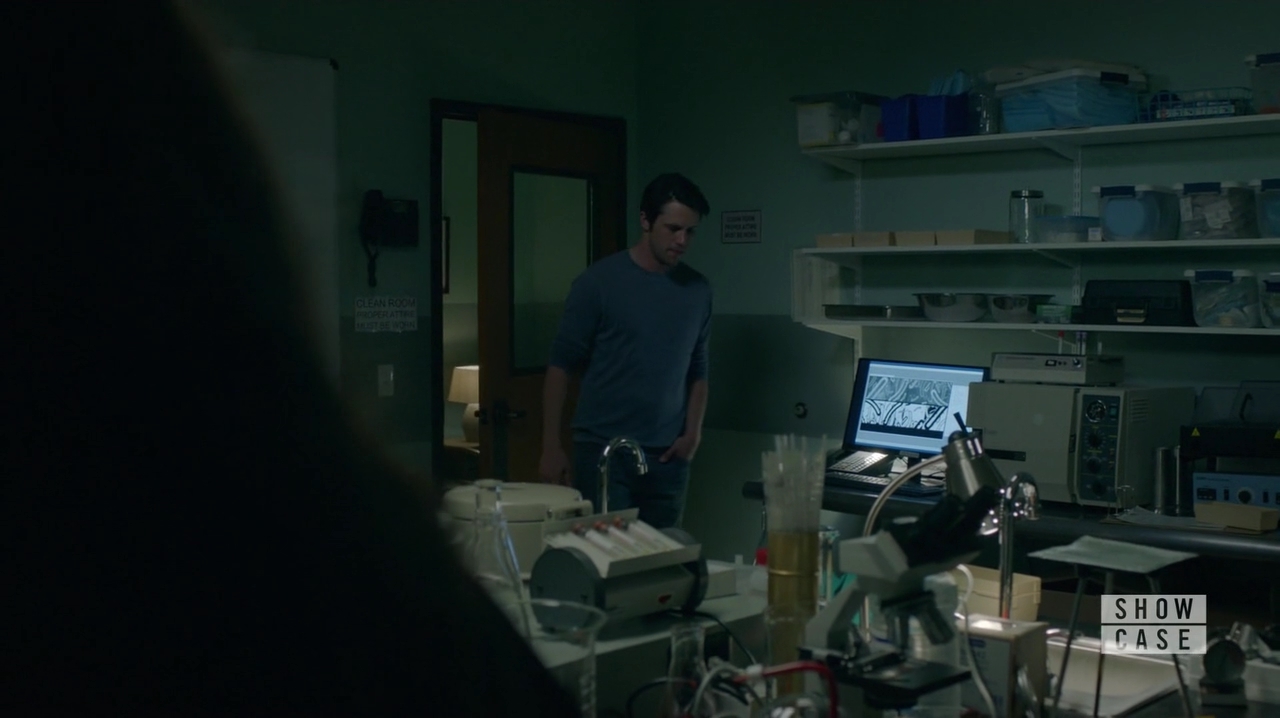 VampireDiariesWorld-dot-nl_RoswellNewMexico1x07-2324.jpg