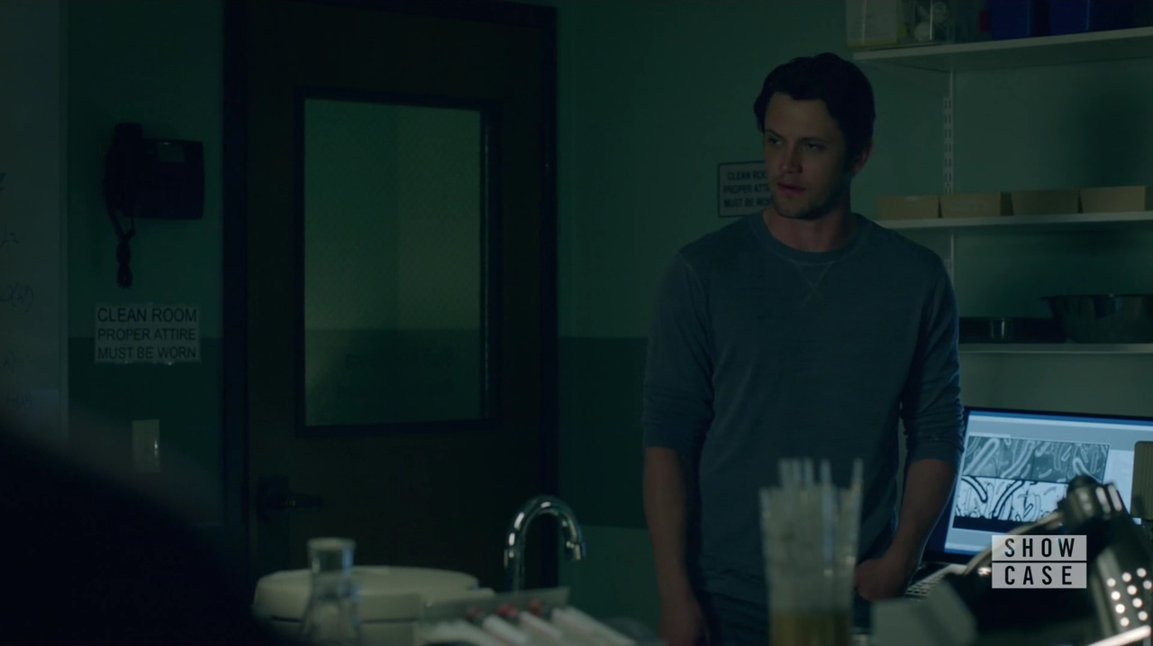 VampireDiariesWorld-dot-nl_RoswellNewMexico1x07-2333.jpg