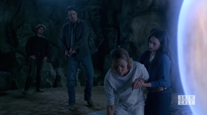 Charmed-Online-dot-nl_RoswellNewMexico1x08-4520.jpg