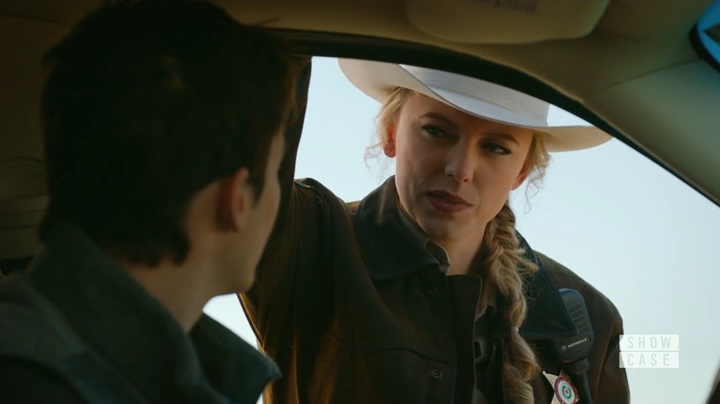 Charmed-Online-dot-nl_RoswellNewMexico1x09-0445.jpg