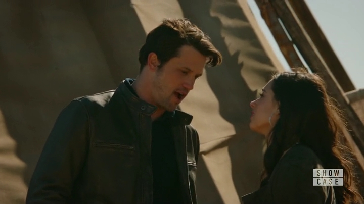 Charmed-Online-dot-nl_RoswellNewMexico1x09-0781.jpg