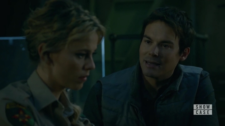 Charmed-Online-dot-nl_RoswellNewMexico1x09-1320.jpg Charmed-Online-dot-nl_RoswellNewMexico1x09-1320.jpg