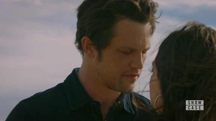Charmed-Online-dot-nl_RoswellNewMexico1x09-2070.jpg