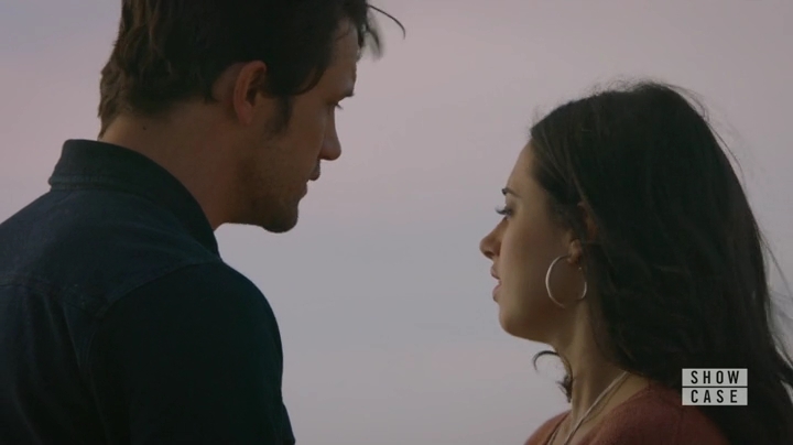 Charmed-Online-dot-nl_RoswellNewMexico1x09-2077.jpg