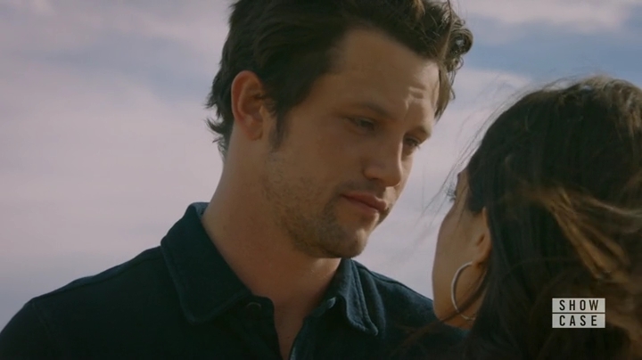 Charmed-Online-dot-nl_RoswellNewMexico1x09-2087.jpg