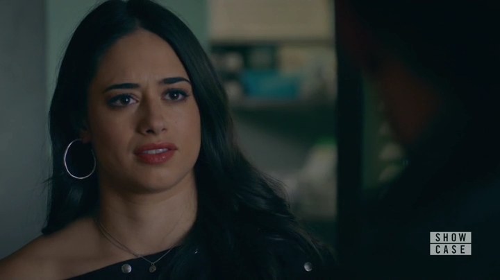 Charmed-Online-dot-nl_RoswellNewMexico1x09-2229.jpg