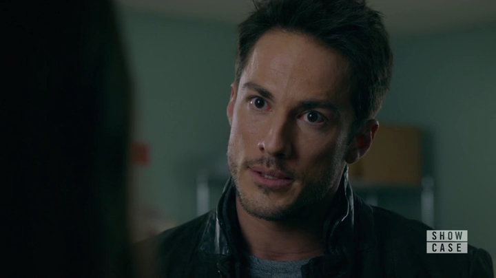 Charmed-Online-dot-nl_RoswellNewMexico1x09-2230.jpg