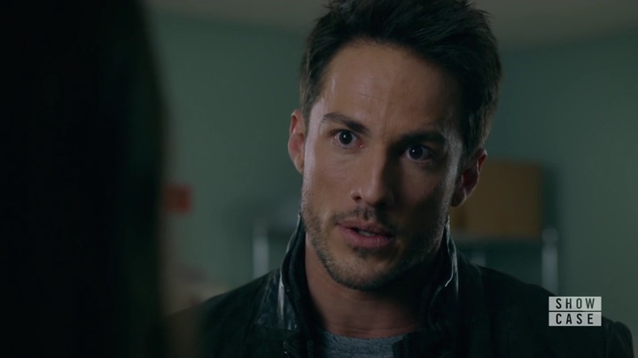 Charmed-Online-dot-nl_RoswellNewMexico1x09-2231.jpg