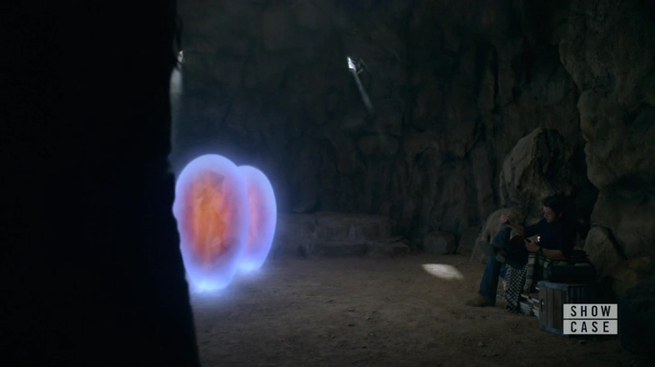 Charmed-Online-dot-nl_RoswellNewMexico1x09-2425.jpg