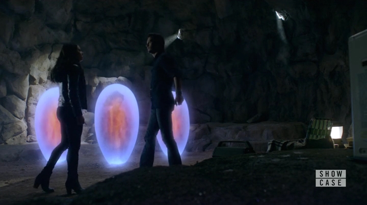 Charmed-Online-dot-nl_RoswellNewMexico1x09-2438.jpg