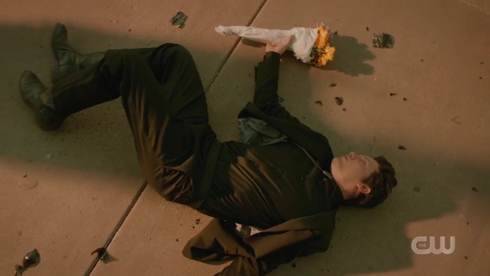 VampireDiariesWorld-dot-nl_RoswellNewMexico1x011-0677.jpg