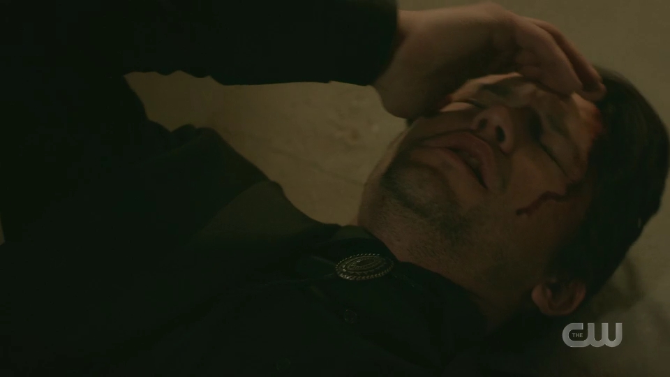 VampireDiariesWorld-dot-nl_RoswellNewMexico1x011-0754.jpg