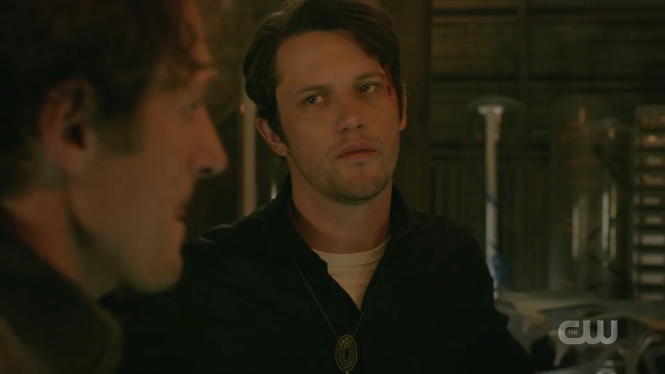 VampireDiariesWorld-dot-nl_RoswellNewMexico1x011-1001.jpg