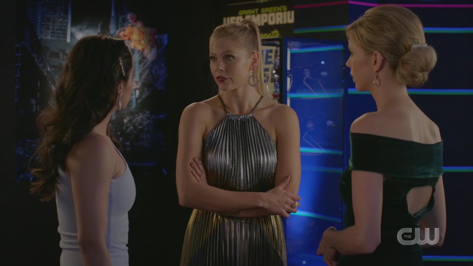 VampireDiariesWorld-dot-nl_RoswellNewMexico1x011-1089.jpg
