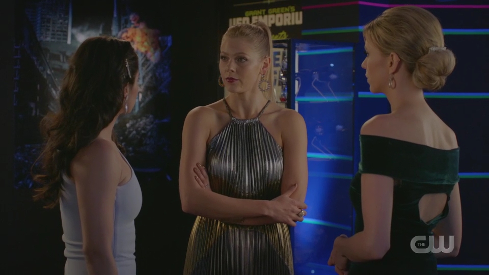 VampireDiariesWorld-dot-nl_RoswellNewMexico1x011-1090.jpg