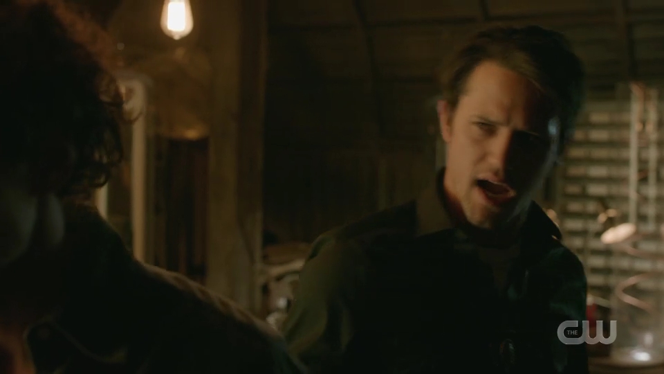 VampireDiariesWorld-dot-nl_RoswellNewMexico1x011-1122.jpg